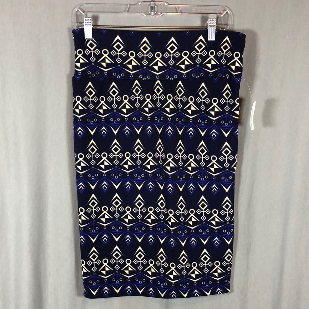 NWT Lularoe Cassie Pencil Skirt - Nvy/Cream - Size M